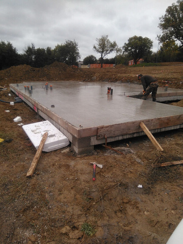 Chantier L'ISLE JOURDAIN - Coulage de dalle - Construction de maison individuelle